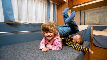 Familiencaravan, Leseraktion, Kinder, Bett Familiencaravan 2