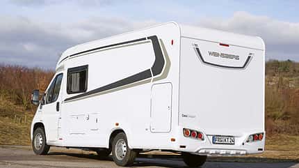 Reisemobil Weinsberg CaraCompact 600 MEG Seiten- und Heckansicht