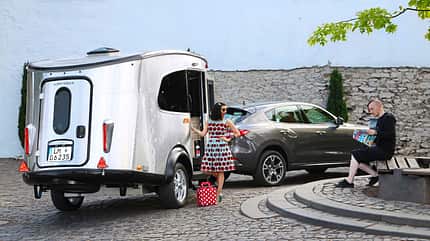 Impression Airstream, Pause, genießen Der Levante bringt es mit dem 275 PS starken V6-Diesel auf 88 000 Euro.