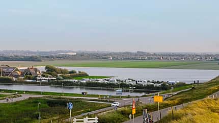 Julianadorp, Fahrrad, Bauernhof Julianadorp: fahrradfreundlich und mit eigenem Bauernhof.