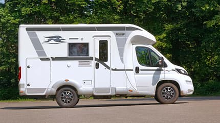 Laika Ecovip 305 Der Ecovip 305 erscheint kürzer, was aber an seiner größeren Höhe liegt. Er fährt sich etwas behäbiger.