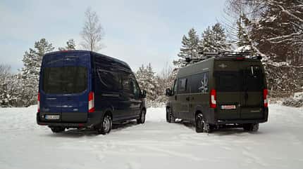 Campingbusse, Schnee, Westfalia Amundsen, Karmann Dexter, Allrad Campingbusse im Schnee