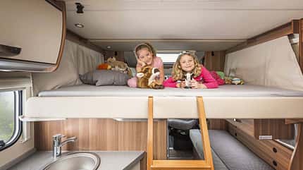report, sondermodelle, luxus, mehr, ausstattung, extra, wohnmobile, camping Report Sondermodelle Weinsberg Carasuite Inneneinrichtung