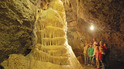 begehbare, hoehlen, alt, tropfstein, promobil, unterirdisch, stellplatz, tipps, reisemobil Begehbare Höhlen Eberstadter Tropfsteinhöhle