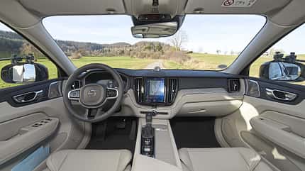 Zugwagen Volvo XC60 T6 AWD 