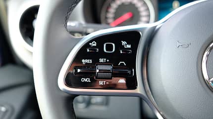 Mercedes Sprinter (2018) Mercedes Sprinter (2018)