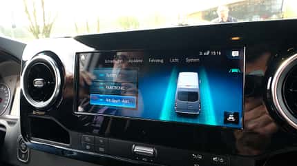 Mercedes Sprinter (2018) Mercedes Sprinter (2018)
