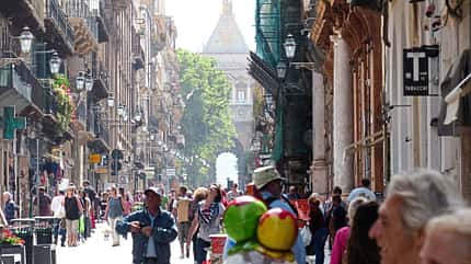 sizilien, campingplatz, caravantour, insel, italien Straße in Palermo