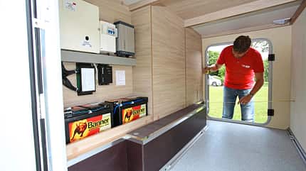 Test, vergleich, konzeptvergleich, hymer, knaus, cockpit, wohnmobil, teilintegriert Knaus Van TI Plus 650 MEG