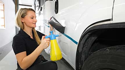 Reisemobil optimieren, Aussendekor, Dekorfolie erneuern, Folie Außendekorfolie erneuern