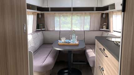 Bürstner Averso 490TS (2020) Bürstner Averso 490TS (2020)