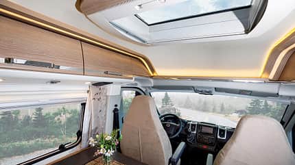 Malibu Van Charming Coupé (2020) Malibu Van Charming Coupé (2020)