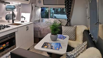 Airstream Caravel 22 (2020) Airstream Caravel 22 (2020)