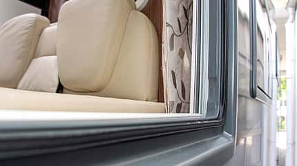 Fenster, Acryl, vorgehängt, Rahmen, Ratgeber Fensterkunde