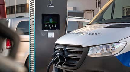 Mercedes e-Sprinter Transporter mit Elektroantrieb Mercedes e-Sprinter Transporter mit Elektroantrieb