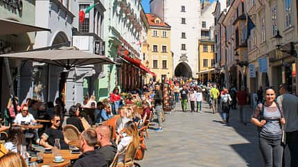 Wohnmobil, Reise, Bratislava, Slowakei, Donau Womo-Reise Bratislava