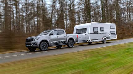 Nissan Navara, Zugwagen, Pickup Nissan Navara im Zugwagentest