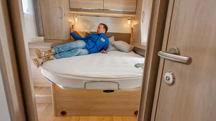 rapido, 886, f, ultimate, line, test, sondermodell, queensbett Rapido 886 F Ultimate Line