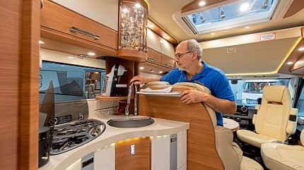 Carthago, Chic C-Line I 4,9 LE, Mercedes Sprinter, Integrierter Carthago Chic C-Line I 4.9 LE (2020)