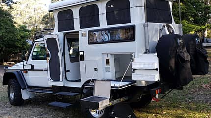 Earthcruiser Escape, G-Klasse Earthcruiser Escape