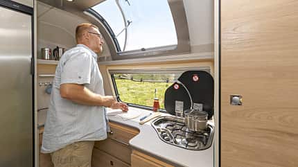 Dethleffs Nomad, Caravan, Bugküche, Übersicht Dethleffs Nomad