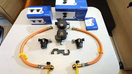 Truma, Gasregler, DuoControl, Einbau, Gasdruckanlage, Umschalttechnik Truma Duocontrol Gasregler