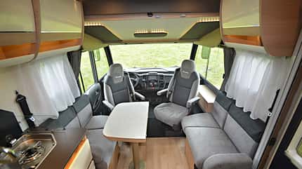 Itineo RC 740, Integrierte, Reisemobil, Längsbank Itineo RC 740