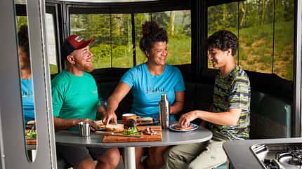 Airstream Basecamp 20 X (2021) Airstream Basecamp 20 X (2021)