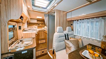 Hymer Exsis-T 374