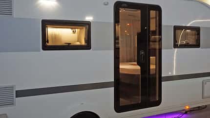 Adria Alpina (2022), Oberklassen-Wohnwagen, Modellsaison 2022, 2022, Luxuscravan Adria Alpina (2022)