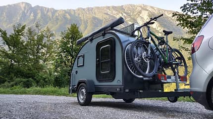 Minatouring Teardrop Caravan (2022) Minatouring Teardrop Caravan (2022)