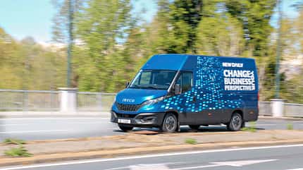 Iveco Daily, Basisfahrzeug, Gebraucht-Kauf Iveco Daily