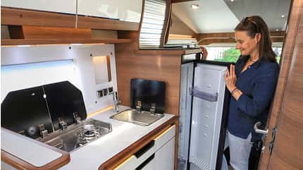 Rapido 854F (2022), Integriert, Premiere, Rapido Rapido 854F (2022)