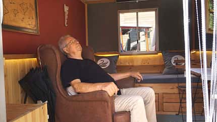 Traktor-Gespann, Wohnwagen, Reise, Selbstausbau Traktor-Gespann