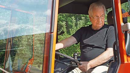 Traktor-Gespann, Wohnwagen, Reise, Selbstausbau Traktor-Gespann