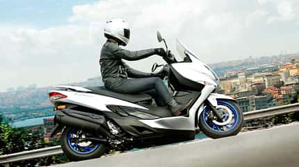 Suzuki Burgman 400 (2022) Suzuki Burgman 400