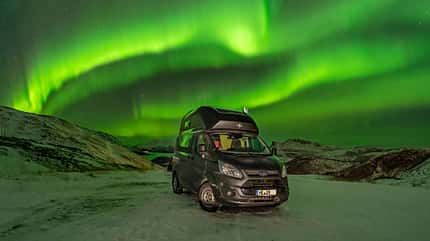 vanlife, ford, nugget, homeoffice, reisegefährte Vanlife im Ford Nugget