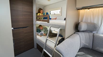 Supertest, Adria Adria Alpina 663 PT