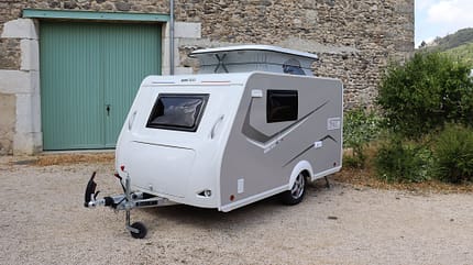 Caravan-Neuheit Mini Freestyle 300 Racing Edition