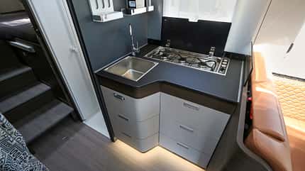 Adria Matrix MB Supreme 670 SL