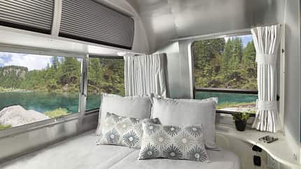 Airstream Bambi