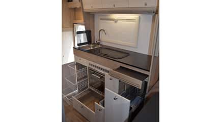 Robel Alkoven K 680 H (2023) Robel Alkoven K 680 H (2023)