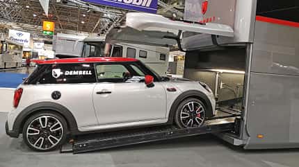 Dembell Luxusmobil (2023) Dembell Luxusmobil (2023)