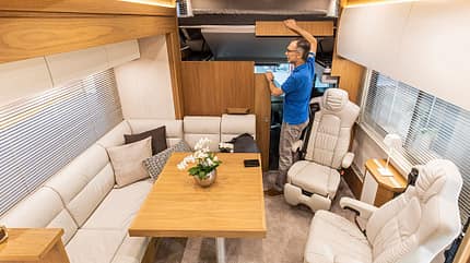 alkovenmobile, buerstner, rimor, vario-mobil, adria, forster Neue Alkovenmobile 2023