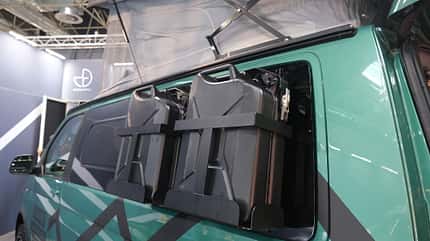 Easygoinc. Roamer, Campervan, VW T6, individueller Ausbau Easygoinc. Roamer Dieselkanister Halterung