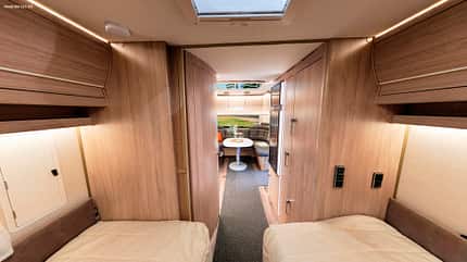 Caravans mit Warmwasserheizung Kabe