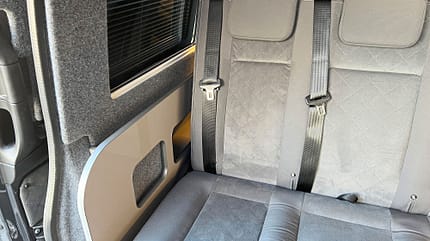 Salty Blue Ausbau auf Mercedes Vito Salty Blue Ausbau auf Mercedes Vito