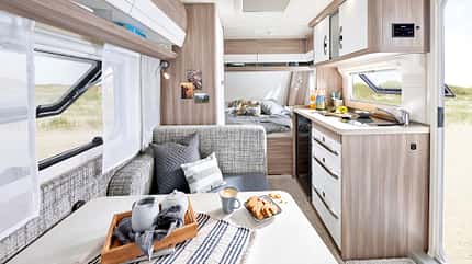 Kaufberatung leichte Caravans, Caravan Hobby Ontour Innenansicht