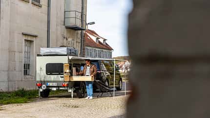 Zugwagen, Caravan, Test, Gespanntest ID Buzz + Kuckoo-Camper Totale rechts hinten