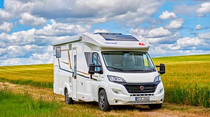 Hobby Optima De Luxe, Supercheck EURA MOBIL PROFILA T 695 EB